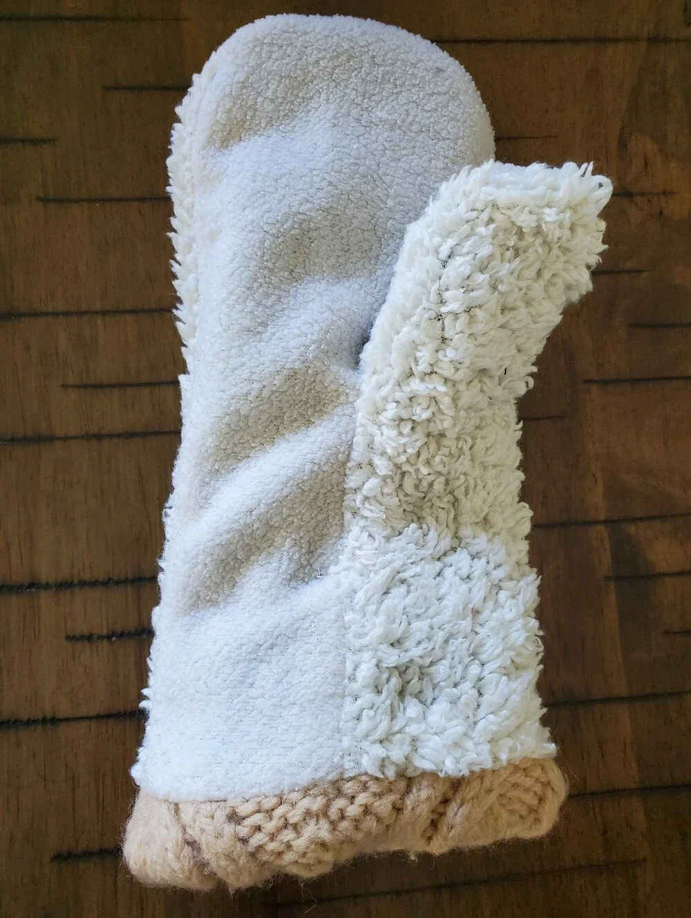 Cozy Cable Knit Wool Mittens Upcycled Eco-Friendly Winter Sweater Mittens Gift